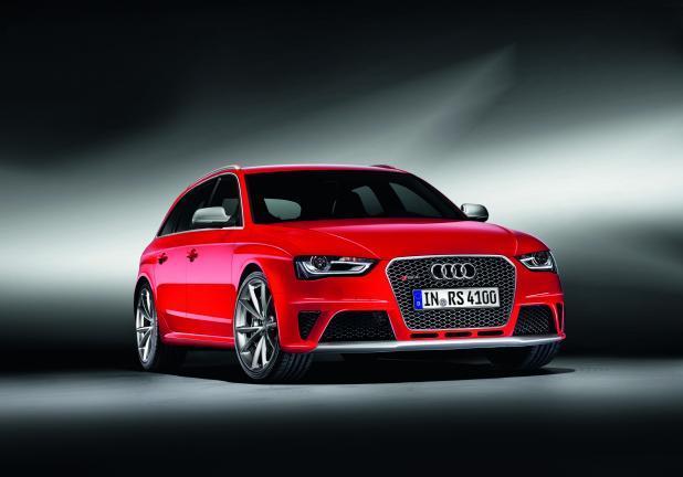 Nuova Audi RS4 Avant 2012