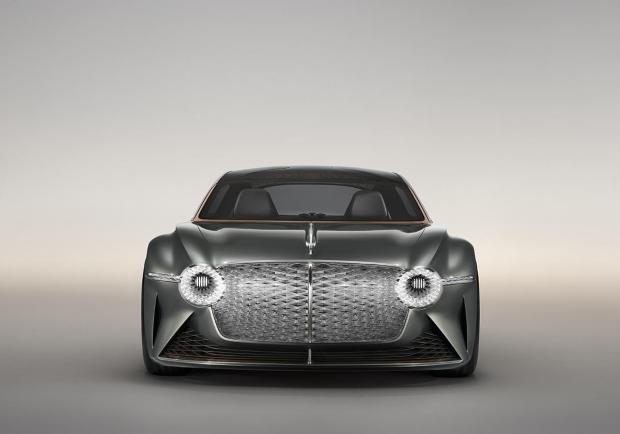Nuova Bentley EXP 100 GT, la Granturismo del futuro 02
