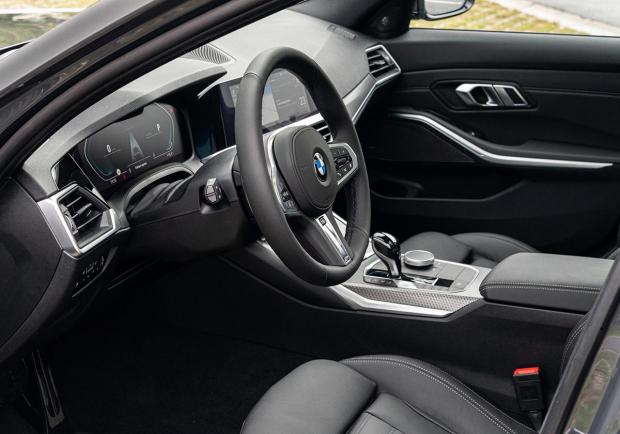Nuova BMW Serie 3 Touring interni