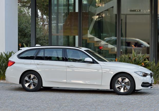 Nuova BMW Serie 3 Touring restyling 2015 profilo