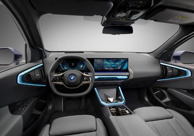 Nuova BMW X3 2024 motori dotazione dimensioni 2