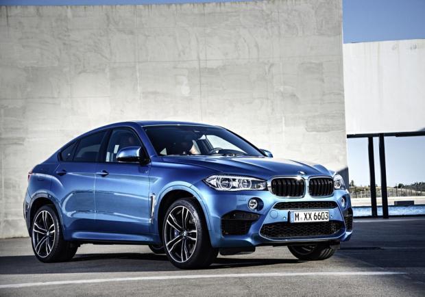 Nuova BMW X6 M tre quarti anteriore