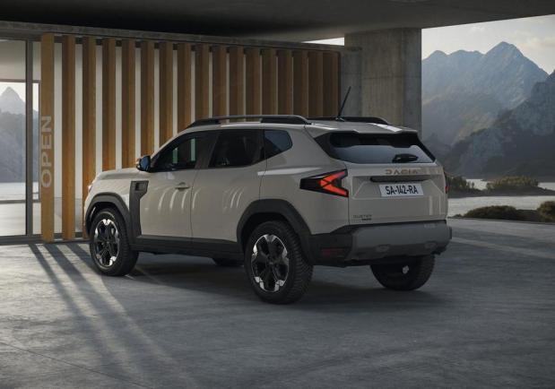 Nuova Dacia Duster 2024 prezzi