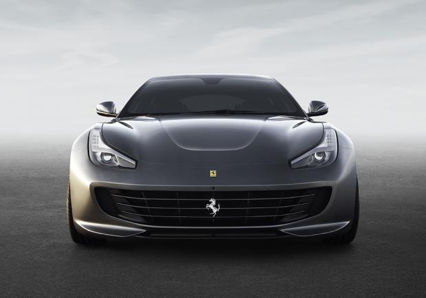 Nuova Ferrari GTC4Lusso anteriore