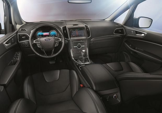 Nuova Ford S-Max interni