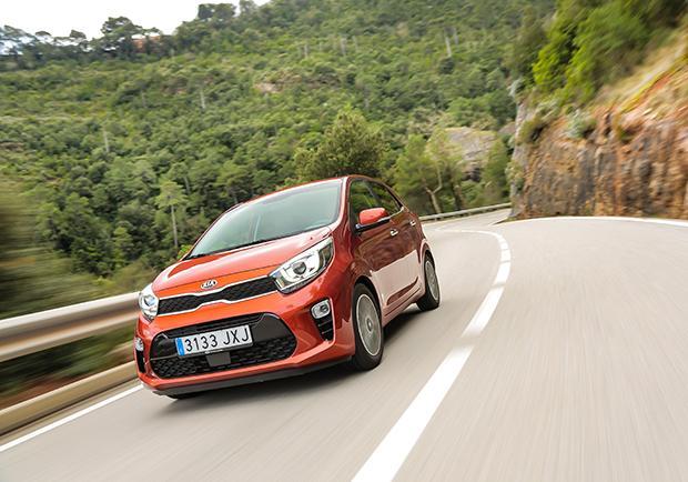 Nuova Kia Picanto 1.0 67 CV anteriore