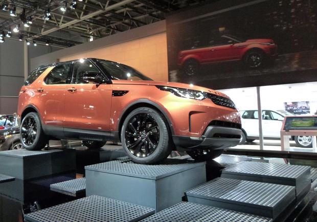 Nuova Land Rover Discovery al Salone di Parigi 2016