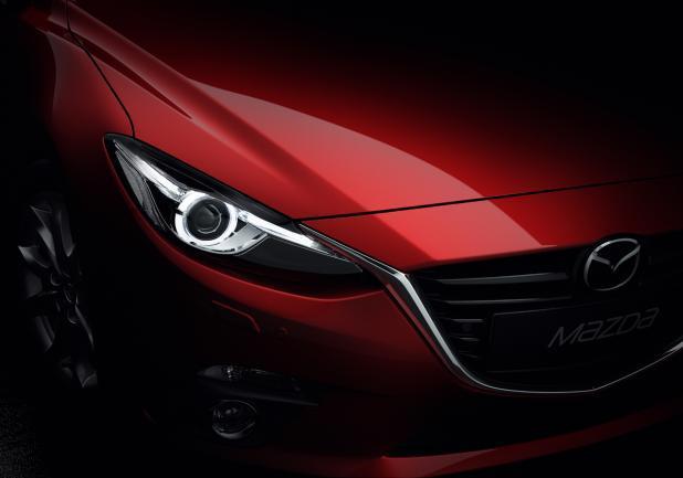 Nuova Mazda3 dettaglio sezione anteriore