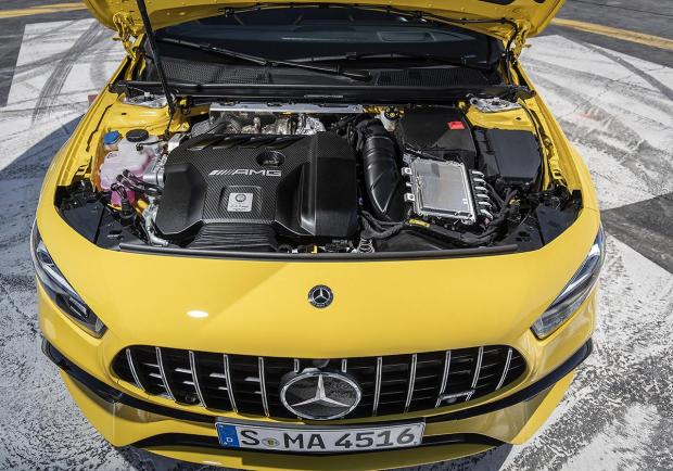Nuova Mercedes A 45 AMG S 2019 motore