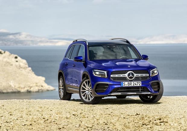 Nuova Mercedes GLB, l'ottava compatta è una Suv 08