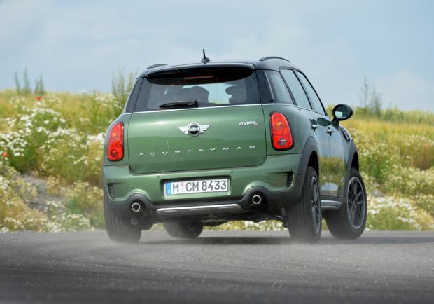 Nuova Mini Countryman restyling 2014 posteriore