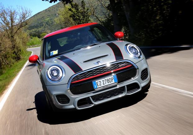 Nuova Mini John Cooper Works 2015