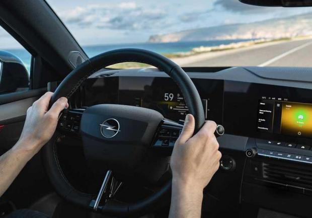 Nuova Opel Astra sistema Intelli-Air
