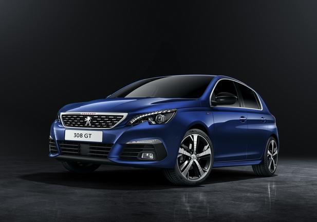 Nuova Peugeot 308 blu tre quarti anteriore