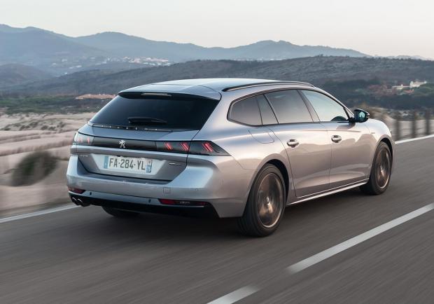 Nuova Peugeot 508, ora con il Diesel BlueHDi 160 03