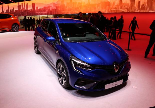 Nuova Renault Clio, il design della 5^ generazione 07