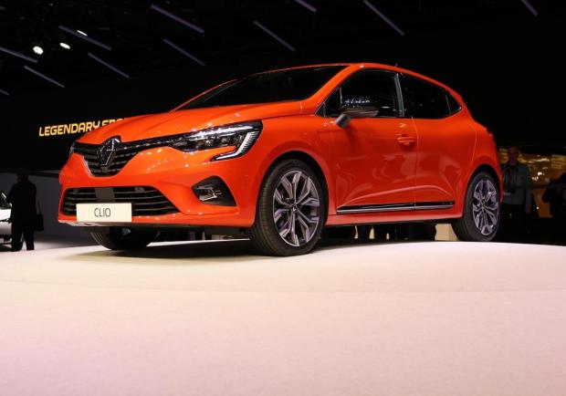 Nuova Renault Clio, il design della 5^ generazione 10