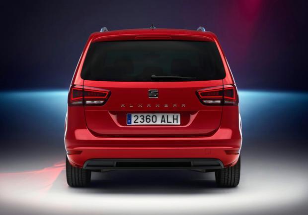 Nuova Seat Alhambra 2015 posteriore