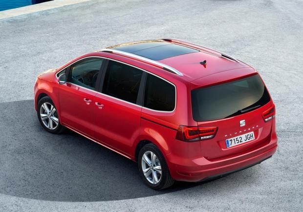 Nuova Seat Alhambra restyling 2015 dall'alto