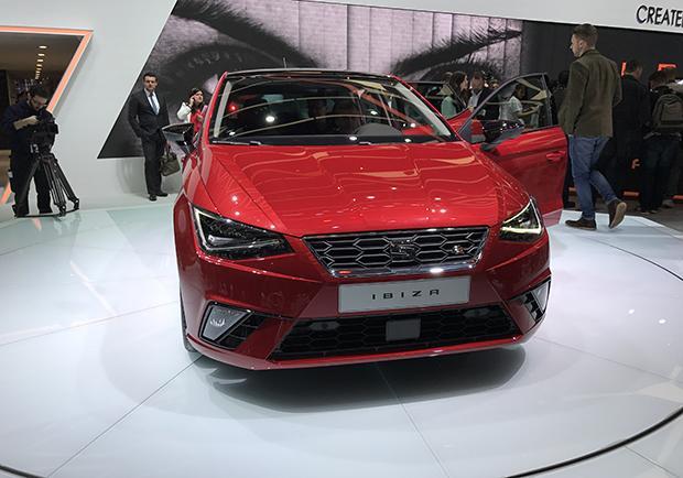 Nuova Seat Ibiza Salone Ginevra 2017 gruppi ottici