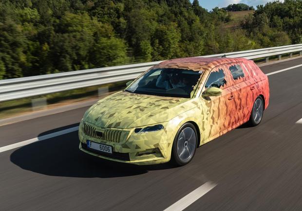 Nuova Skoda Octavia, la 4^ generazione della best-seller 01