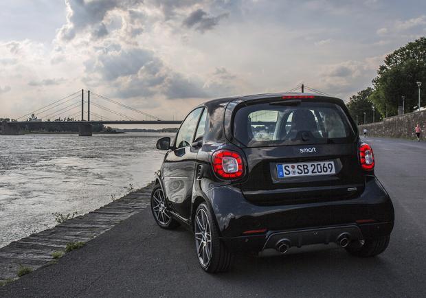 Nuova Smart Brabus Fortwo posteriore