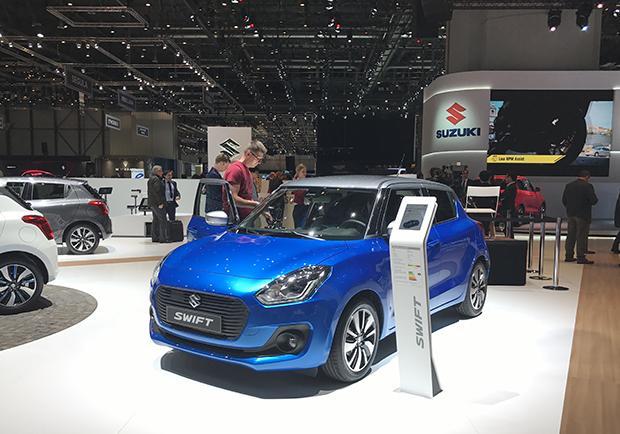 Nuova Suzuki Swift Salone Ginevra 2017 bicolore