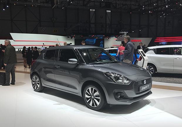 Nuova Suzuki Swift Salone Ginevra 2017 grigia