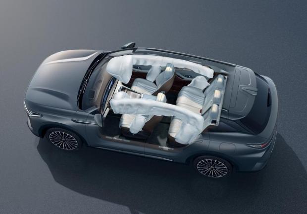 Omoda 9 Super Hybrid foto