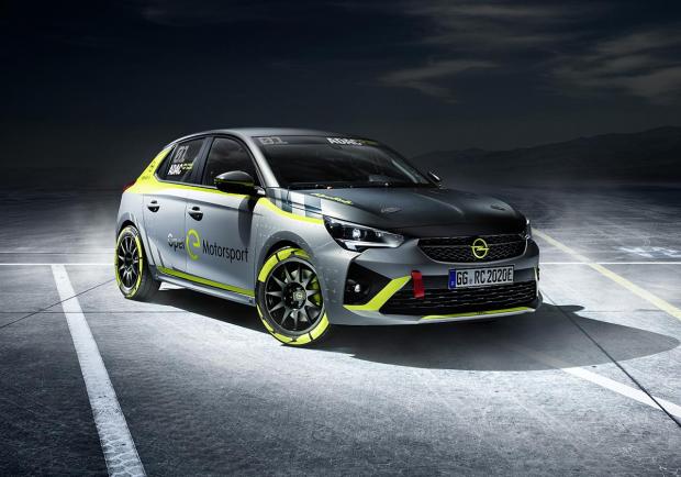 Opel, la prima elettrica da rally al Salone di Francoforte 06