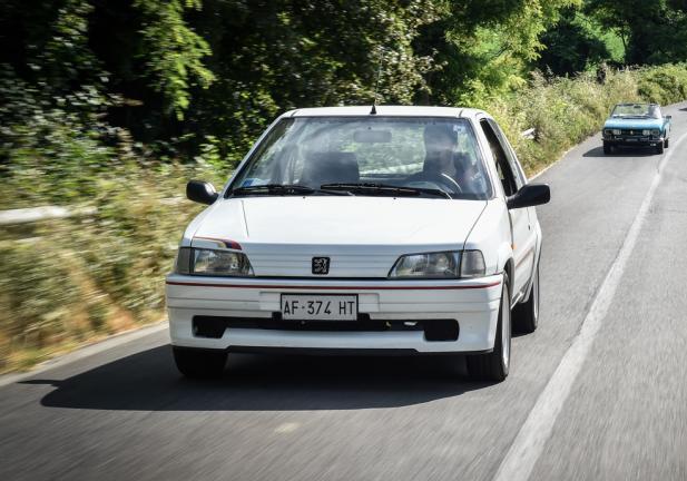 Peugeot 106 Rallye in movimento