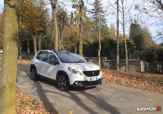 Peugeot 2008 1.6 BlueHDi 120 GT Line