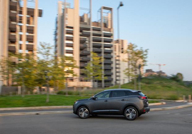 Peugeot 3008 Anniversary, la Suv in edizione speciale limitata 01