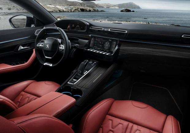 Peugeot 508 SW interni