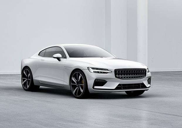 Polestar 1 tre quarti anteriore