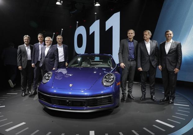 Porsche, l'ultima 911 al Salone di Los Angeles 01