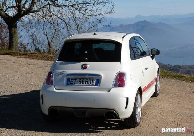 Prova Abarth 595 50° Anniversario posteriore