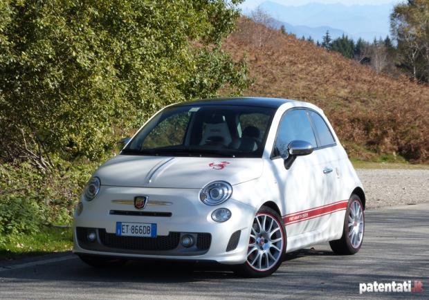 Prova Abarth 595 50° Anniversario tre quarti anteriore