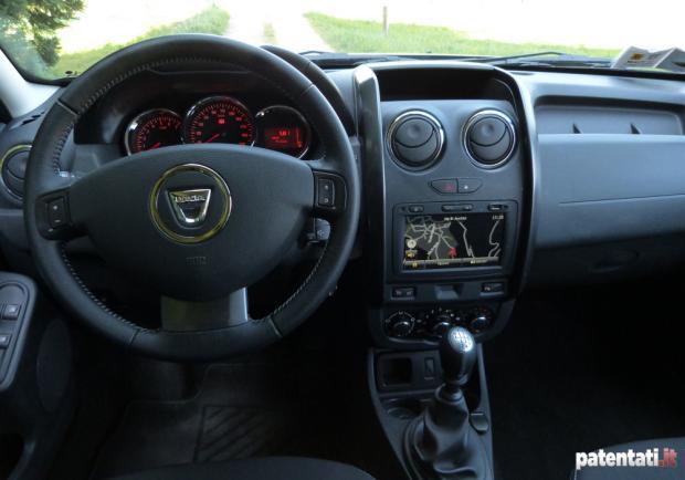 Prova Dacia Duster 1.5 dCi 110 CV 4X2 interni