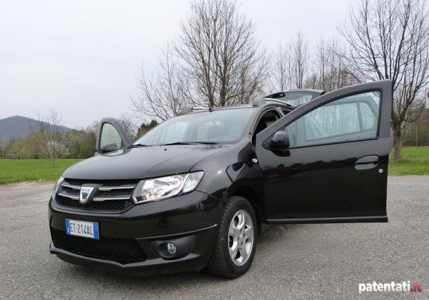 Prova Dacia Logan MCV 1.5 dCi 90 CV portiere aperte