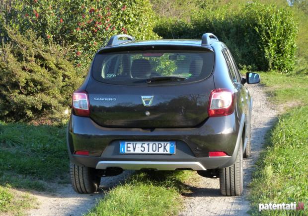 Prova Dacia Sandero Stepway 1.5 dCi Prestige posteriore