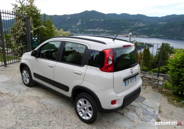 Prova Fiat Panda a metano profilo