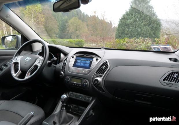 Prova Hyundai ix35 1.7 CRDi abitacolo