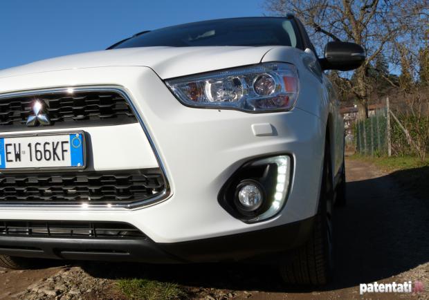 Prova Mitsubishi ASX 2WD dettaglio sezione anteriore