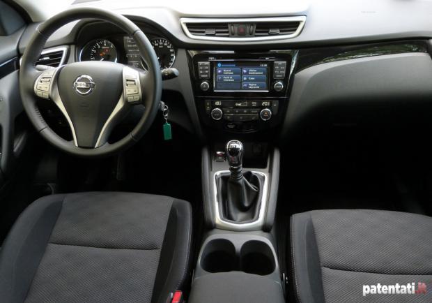 Prova Nissan Qashqai interni