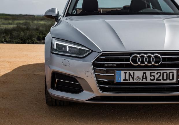 Prova nuova Audi A5 Coupé griglia anteriore