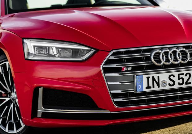 Prova nuova Audi S5 Coupé griglia anteriore