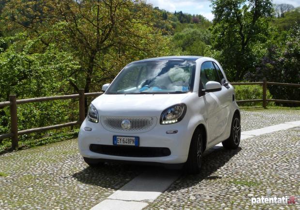 Prova nuova Smart Fortwo 70 Twinamic