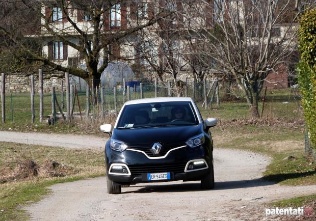 Prova Renault Captur 1.5 dCi anteriore