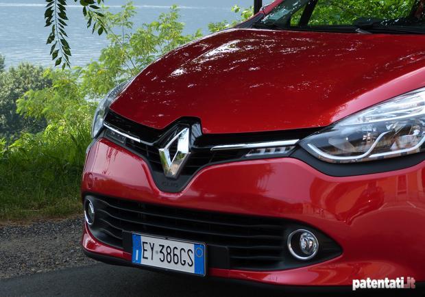 Prova Renault Clio 1.5 dCi 75 CV dettaglio frontale